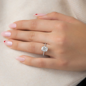 The Pave Crown Kamellie Set With A 2 Carat Elongated Cushion Lab Diamond