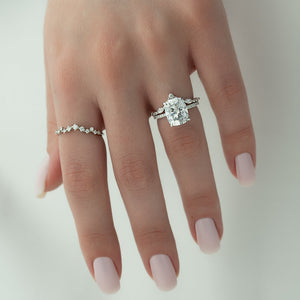 The Pave Crown Kamellie Set With A 2 Carat Elongated Cushion Lab Diamond