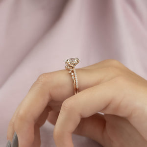 The Pave Crown Kamellie Set With A 2 Carat Oval Lab Diamond