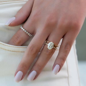 The Pave Crown Kamellie Set With A 2 Carat Oval Lab Diamond