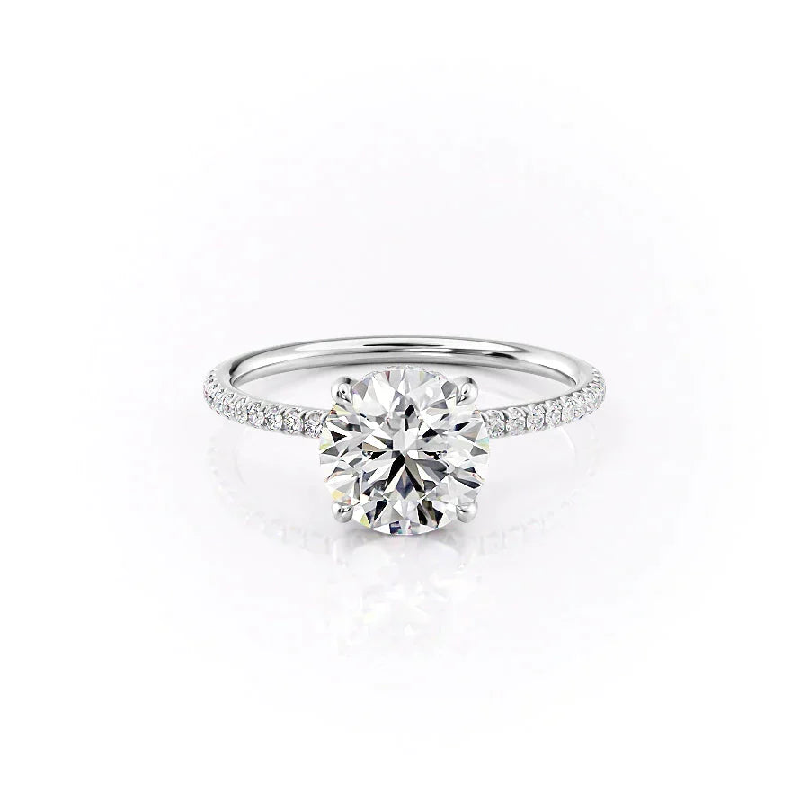 The Pave Crown Kamellie Set With A Round Moissanite