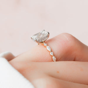 The Lindsey Set With A 3 Carat Emerald Lab Diamond