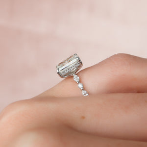 The Lindsey Set With A 2 Carat Radiant Lab Diamond