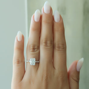 The Lindsey Set With A 2 Carat Radiant Lab Diamond