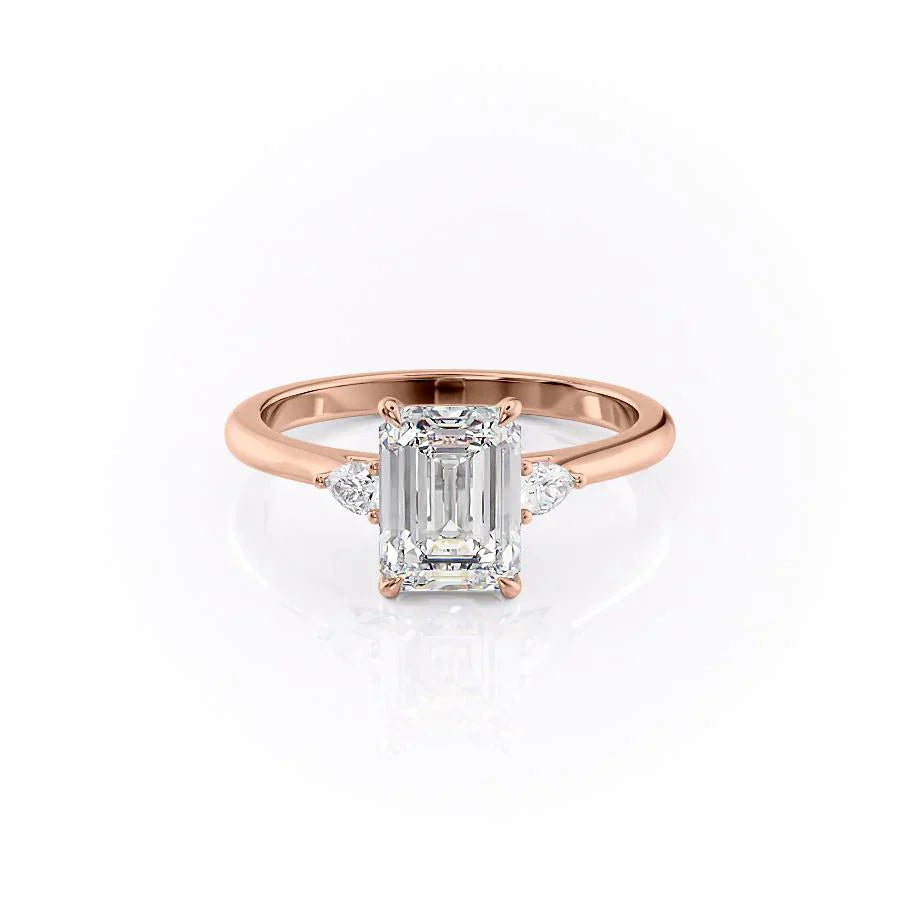 The Pears Liv Set With A 3.5 Carat Emerald Moissanite