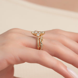 The Pears Liv Set With A 2.5 Carat Marquise Lab Diamond