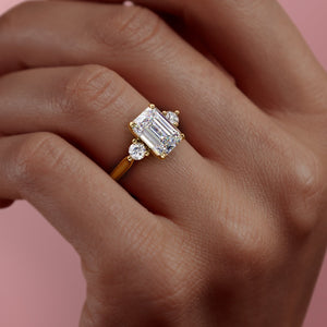 The Lia Set With A 2.5 Carat Emerald Moissanite