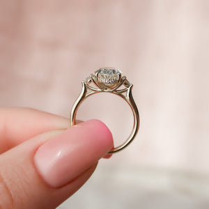 The Lia Set With A 1 Carat Oval Lab Diamond