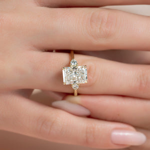 The Lia Set With A 2 Carat Radiant Lab Diamond