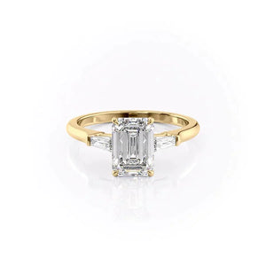The Liv Set With A Emerald Moissanite