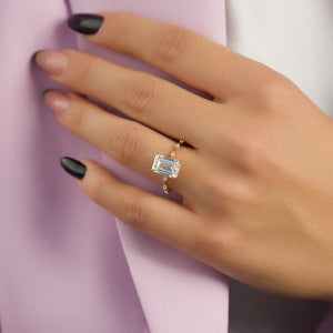 The Penelope Set With A 2.5 Carat Emerald Moissanite