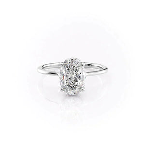 The Maia Set With A Oval Moissanite