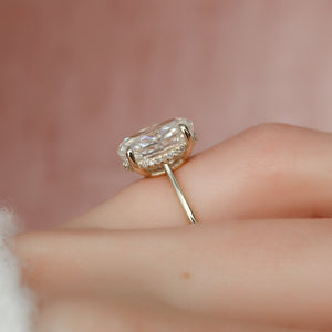The Maia Set With A 3 Carat Oval Lab Diamond