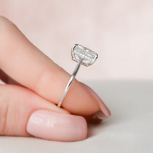 The Maia Set With A 1 Carat Radiant Lab Diamond