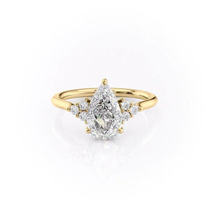 The Scarlett Set With A Pear Moissanite