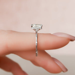 The Eve Set With A 1 Carat Radiant Lab Diamond
