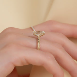 The Elizabeth Set With A 2 Carat Oval Lab Diamond