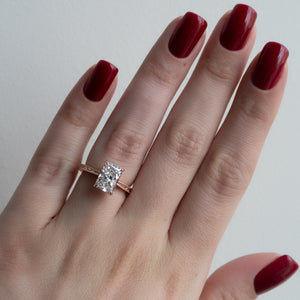 The Elizabeth Set With A 2 Carat Radiant Lab Diamond