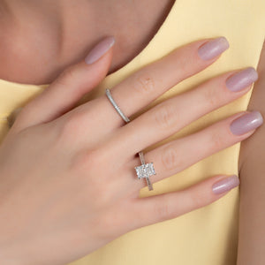 The Elizabeth Set With A 2 Carat Radiant Lab Diamond