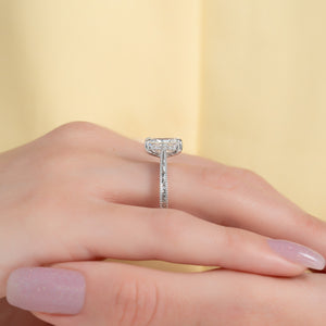 The Elizabeth Set With A 2 Carat Radiant Lab Diamond