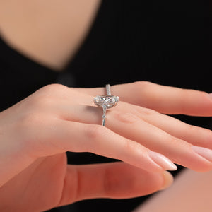 The Amber Set With A 1 Carat Radiant Lab Diamond
