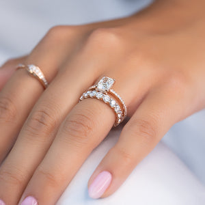 The Low Profile Kamellie Set With A 3 Carat Elongated Cushion Lab Diamond