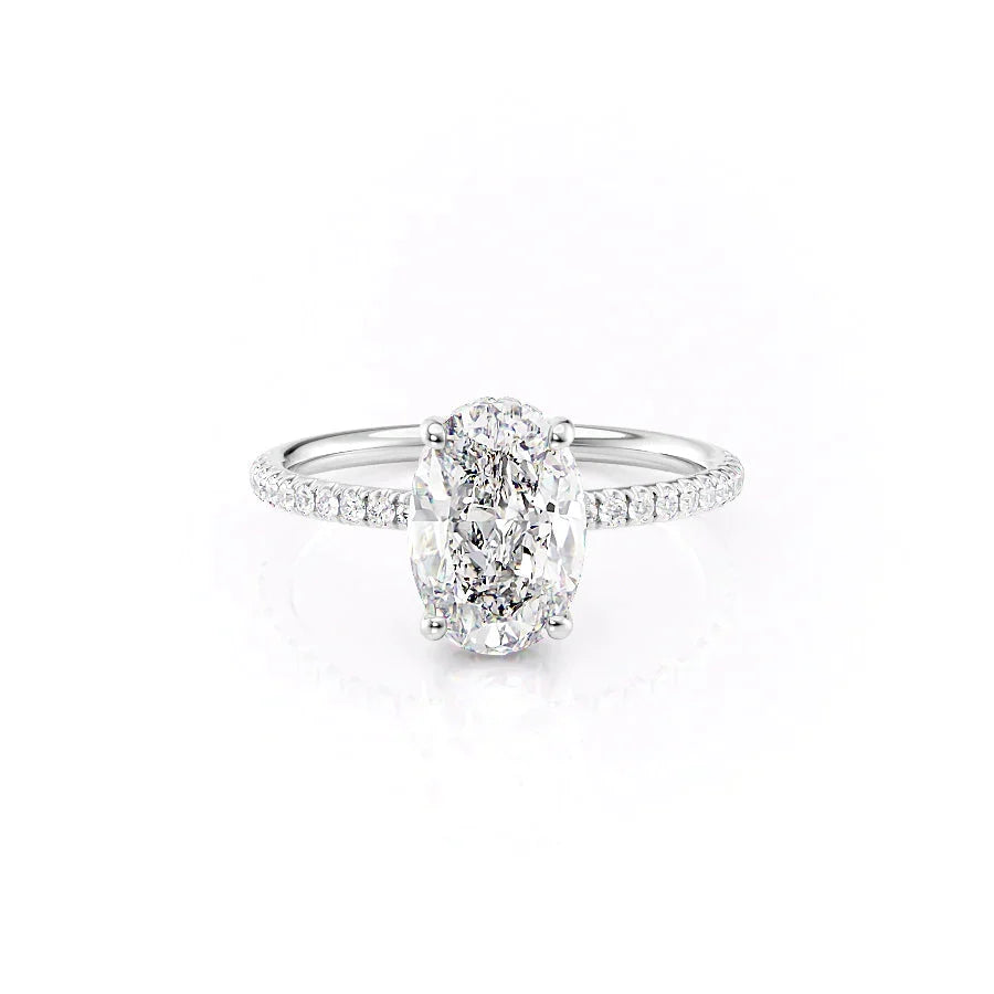 The Low Profile Kamellie Set With A Oval Moissanite