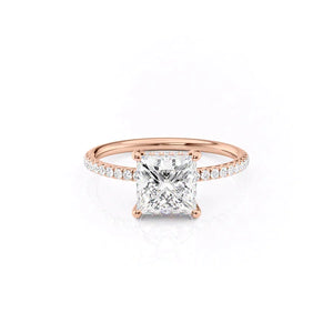 The Low Profile Kamellie Set With A Princess Moissanite