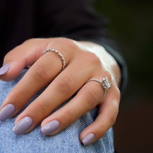 The Low Profile Kamellie Set With A 2 Carat Princess Lab Diamond