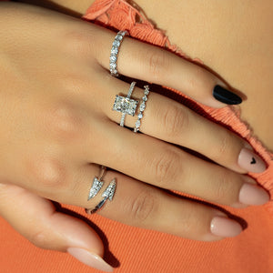The Low Profile Kamellie Set With A 1.5 Carat Radiant Moissanite
