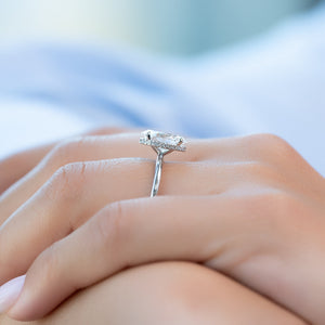 The Alex Set With A 1 Carat Oval Lab Diamond