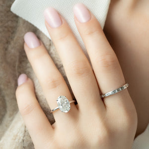 The Alex Set With A 1 Carat Oval Lab Diamond