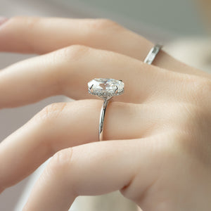 The Alex Set With A 1 Carat Oval Lab Diamond