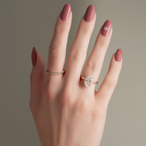 The Alex Set With A 1 Carat Oval Lab Diamond