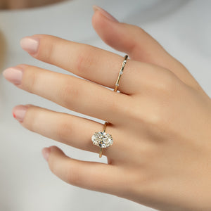 The Alex Set With A 1 Carat Oval Lab Diamond