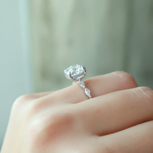 The Lucia Set With A 2 Carat Cushion Lab Diamond