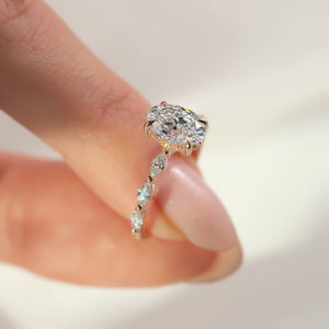 The Lucia Set With A 3 Carat Oval Lab Diamond