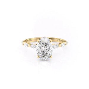 The Lucia Set With A 4 Carat Oval Moissanite