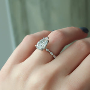 The Lucia Set With A 2 Carat Pear Lab Diamond