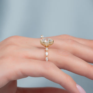 The Lucia Set With A 2 Carat Round Lab Diamond