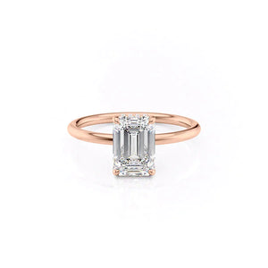 The Low Profile Kamellie Set With A 1.5 Carat Emerald Moissanite