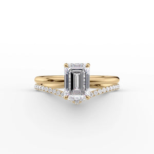 The Low Profile Kamellie Set With A 2 Carat Emerald Lab Diamond