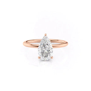 The Low Profile Kamellie Set With A Pear Moissanite
