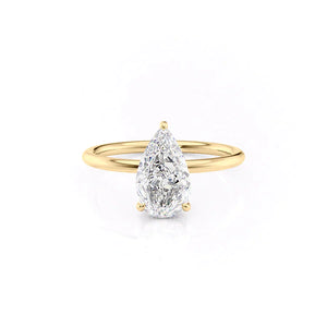 The Low Profile Kamellie Set With A 1.5 Carat Pear Moissanite