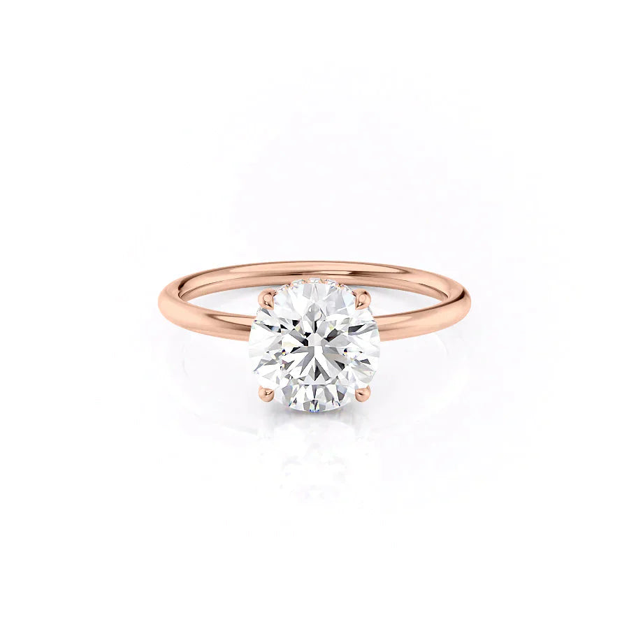 The Low Profile Kamellie Set With A 4.5 Carat Round Moissanite