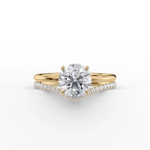 The Low Profile Kamellie Set With A 2.5 Carat Round Moissanite
