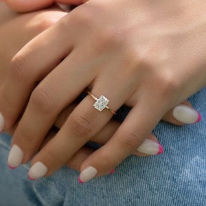 The Low Profile Kamellie Set With A 2 Carat Radiant Lab Diamond