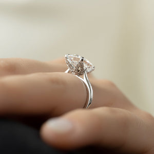 The Madison Set With A 1 Carat Radiant Lab Diamond