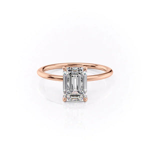 The Petal Kamellie Set With A 3.5 Carat Emerald Moissanite