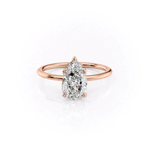 The Petal Kamellie Set With A Pear Moissanite
